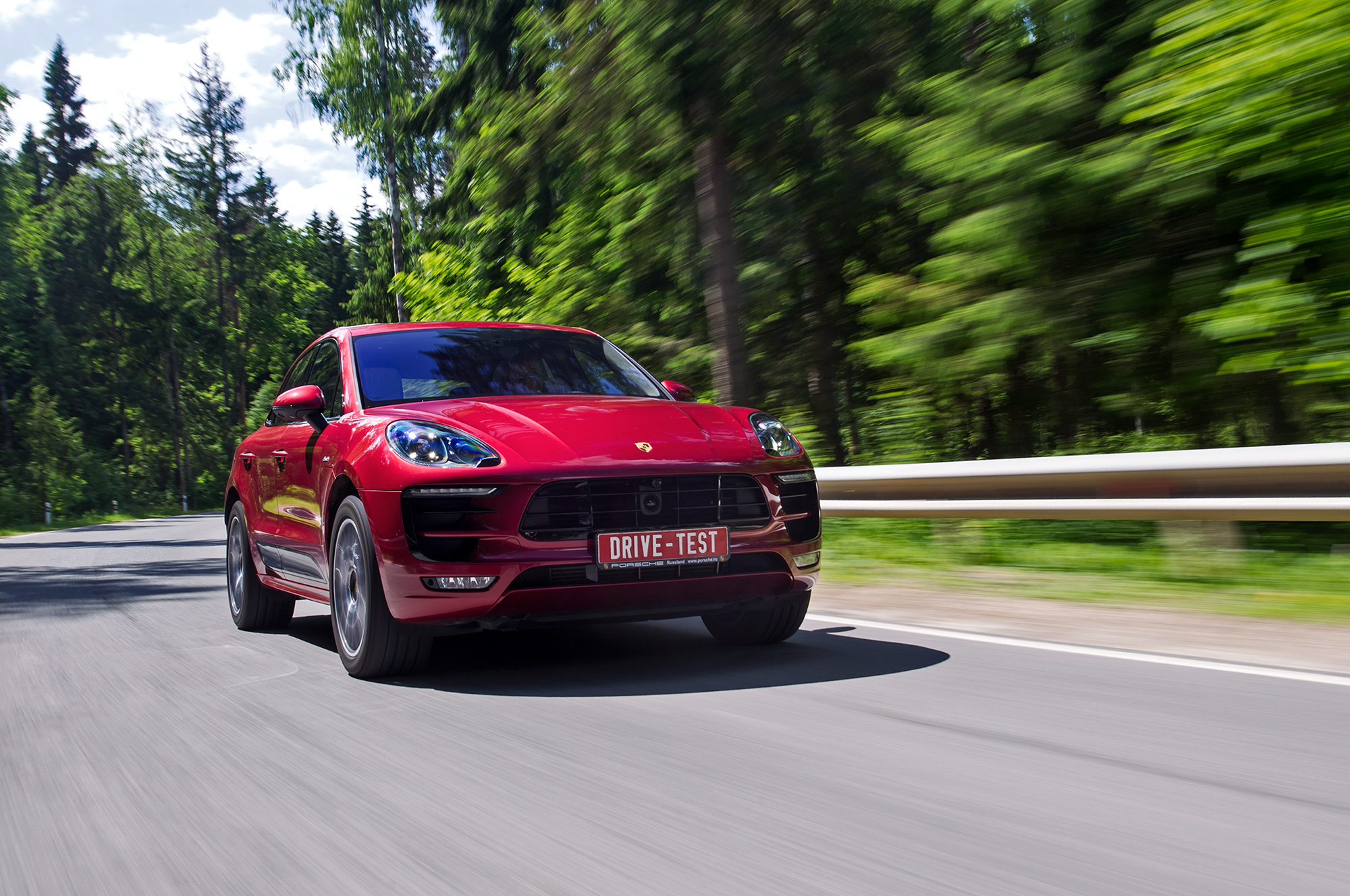 Пашем и экономим на кроссовере Porsche Macan S Diesel — ДРАЙВ