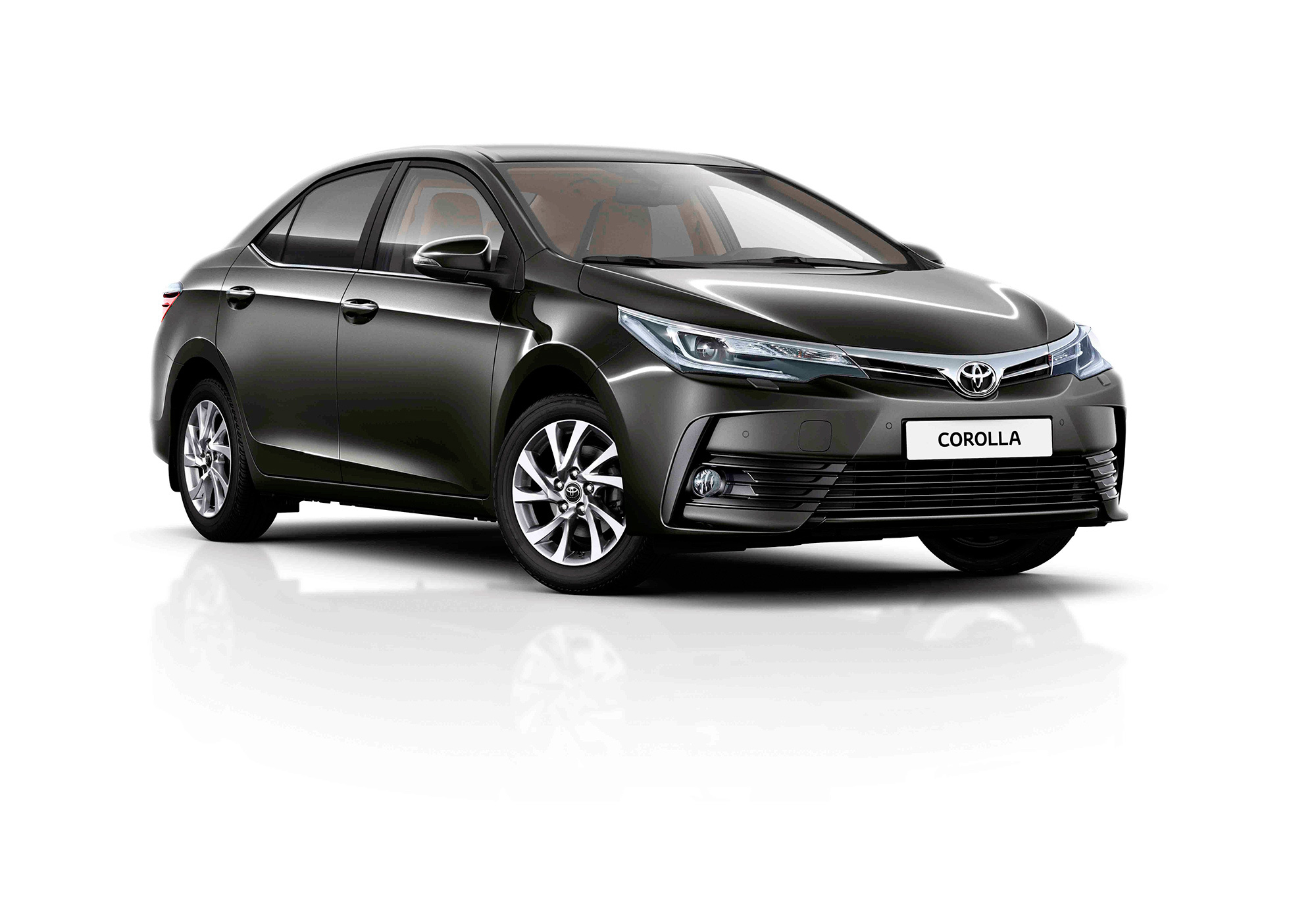 Рестайлинг добавил седану Toyota Corolla ощущение качества — ДРАЙВ