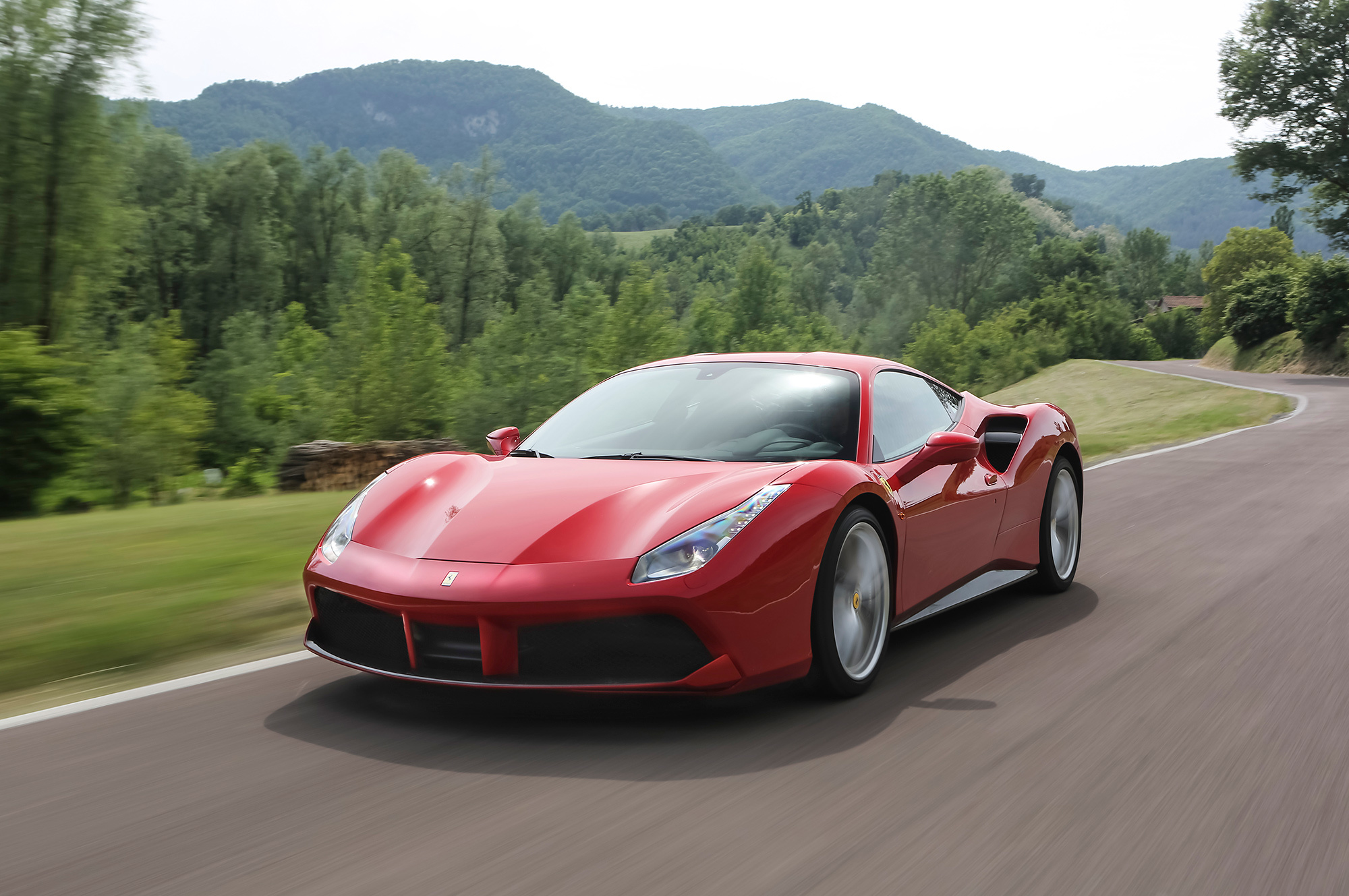 Хватаемся за возможность прохватить на Ferrari 488 GTB — ДРАЙВ