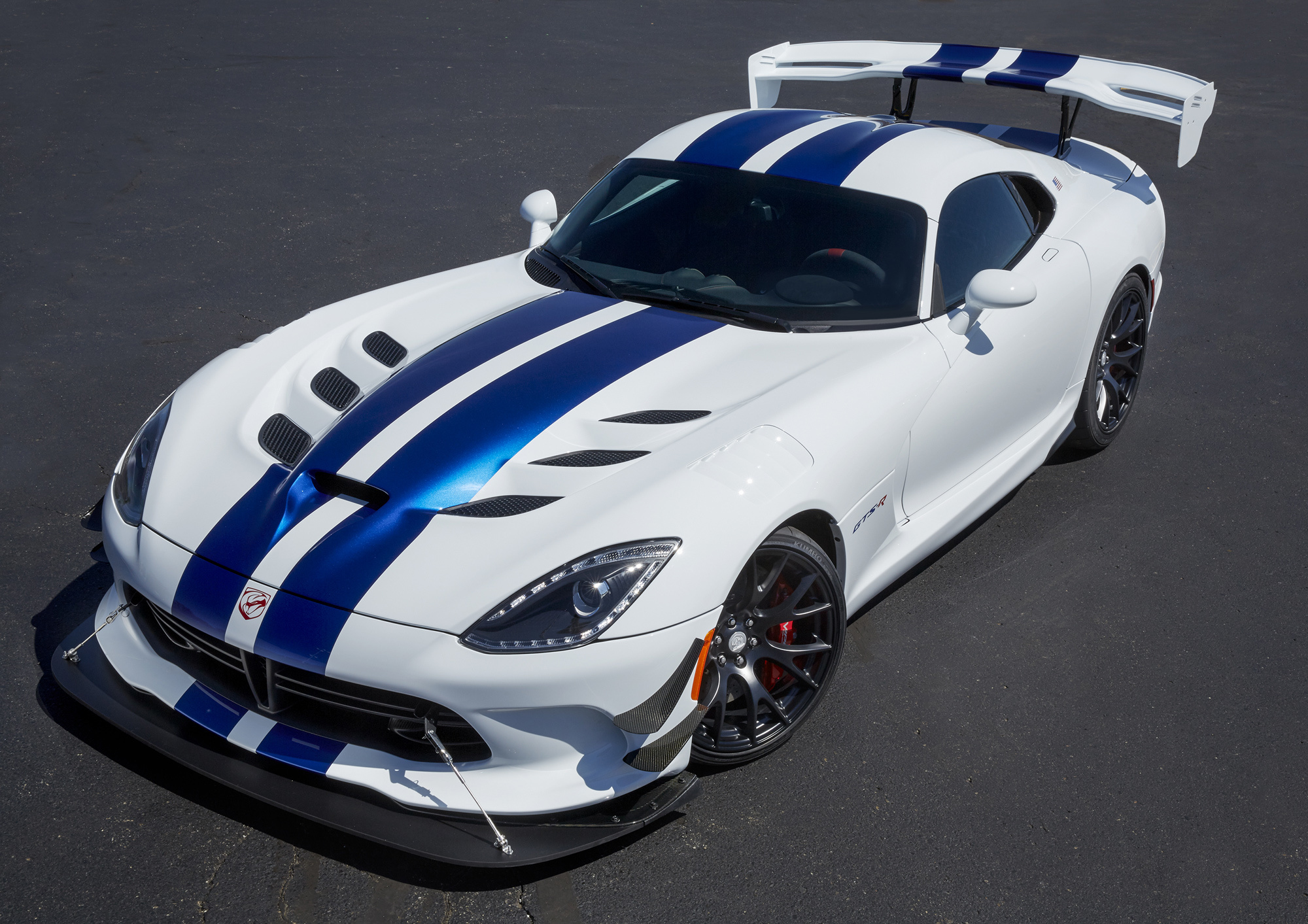 Юбилейные купе Dodge Viper разошлись в мгновение ока — ДРАЙВ