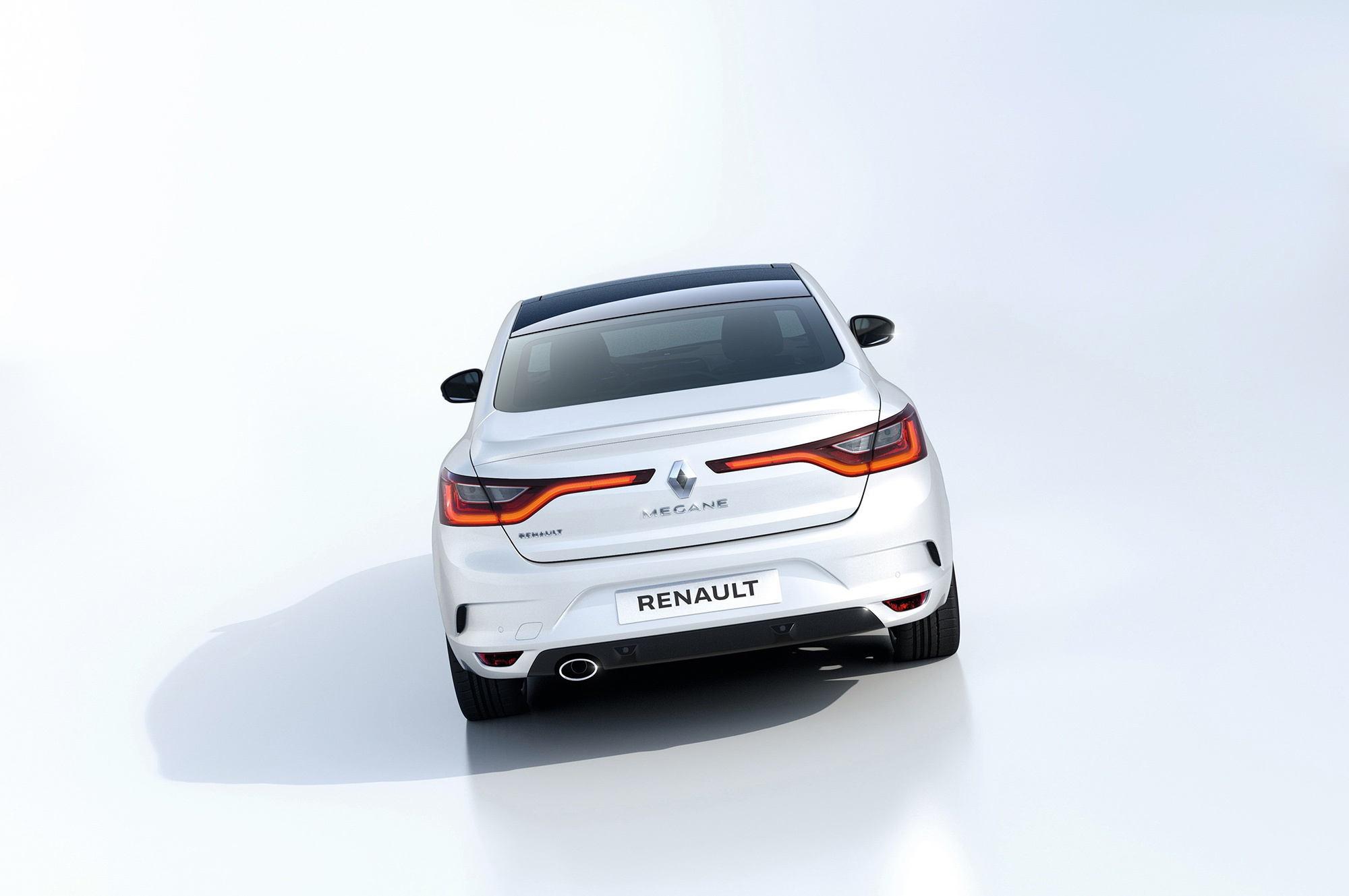 Семейство Renault Megane пополнилось седаном — ДРАЙВ