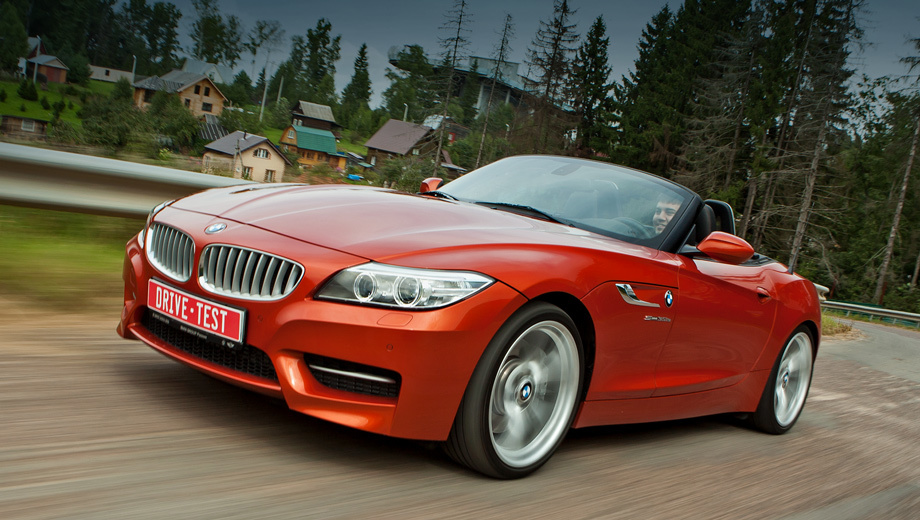 Bmw z4. Родстер BMW Z4 ещё доступен для заказа у российских дилеров. Минимальная цена автомобиля — 2 600 000 рублей.