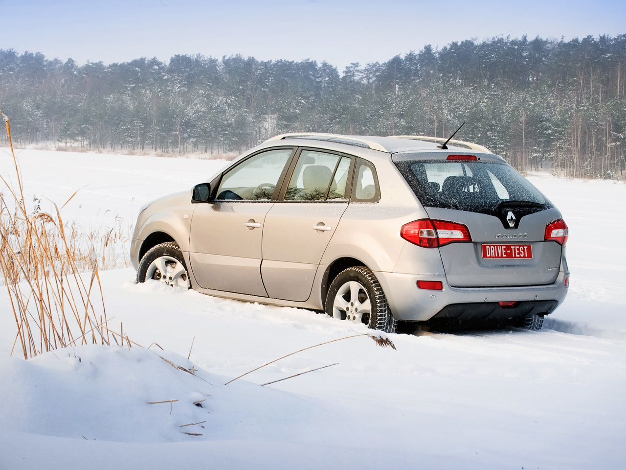 Ищем в снегу то, чем понравится Renault Koleos — ДРАЙВ