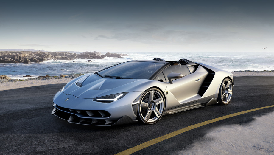 Lamborghini centenario,Lamborghini centenario roadster. При разработке кузова за инженерами (в частности, специалистами по аэродинамике) было последнее слово. Итальянцы уверяют, что в этом эффектном на вид родстере всё-таки «форма следует за функцией».