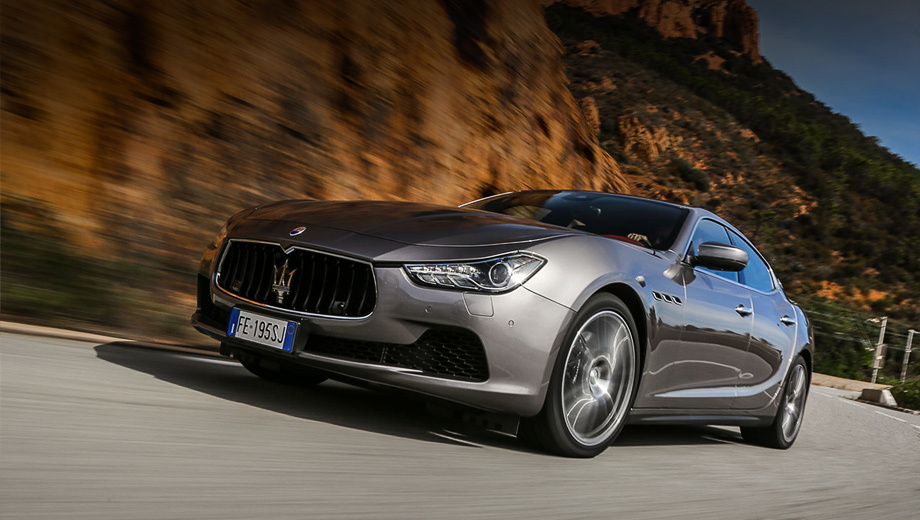 Maserati ghibli. В продажу в Европе модернизированные седаны уже поступили. Там они стоят от 72 000 евро.