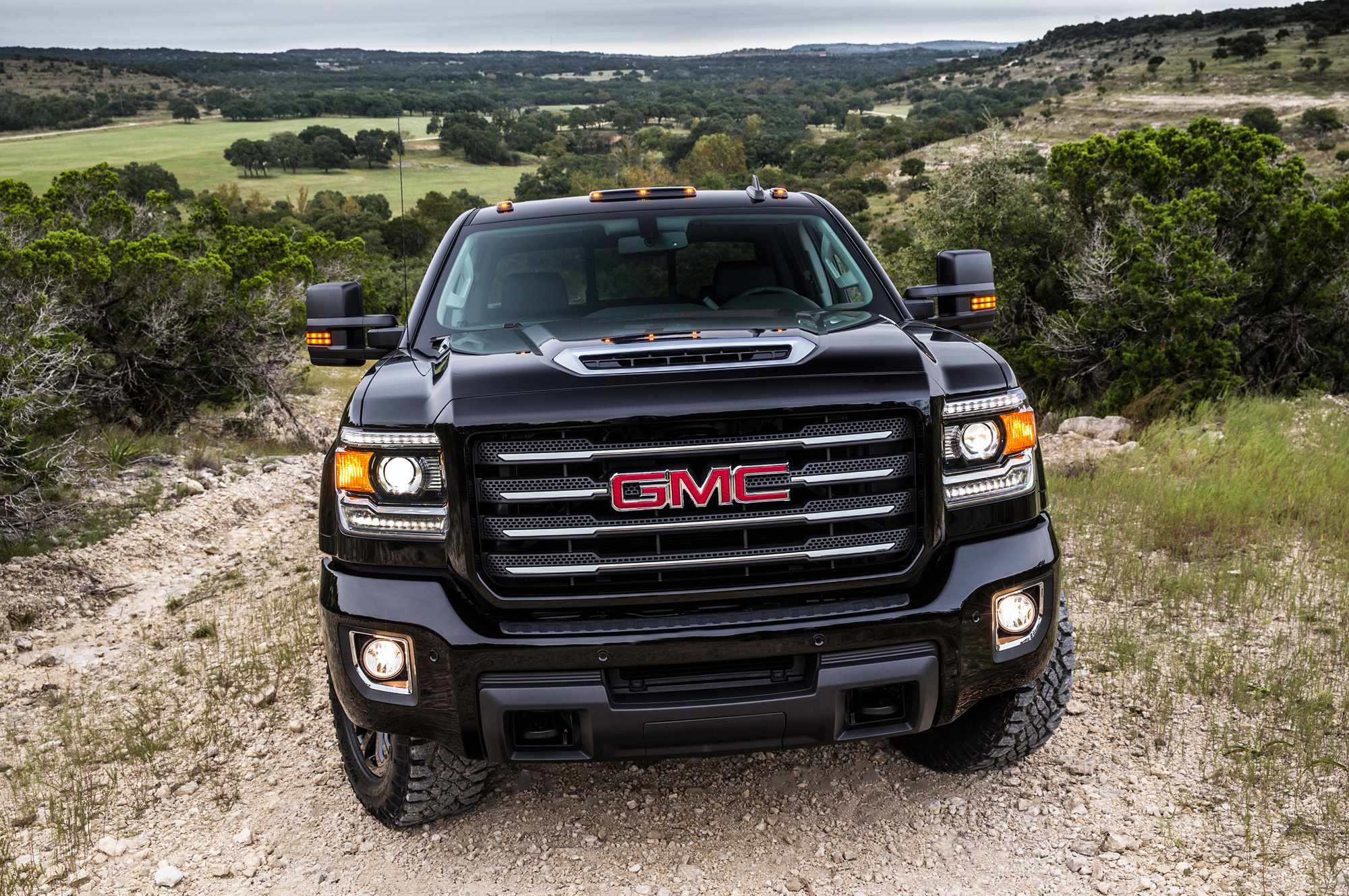 Gmc автомобильная марка фото GMC Sierra HD All Terrain X (2016), большой пикап - ДРАЙВ