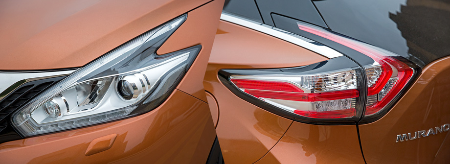             Вся оптика Murano, кроме противотуманных фар, — светодиодная вне зависимости от комплектации.
