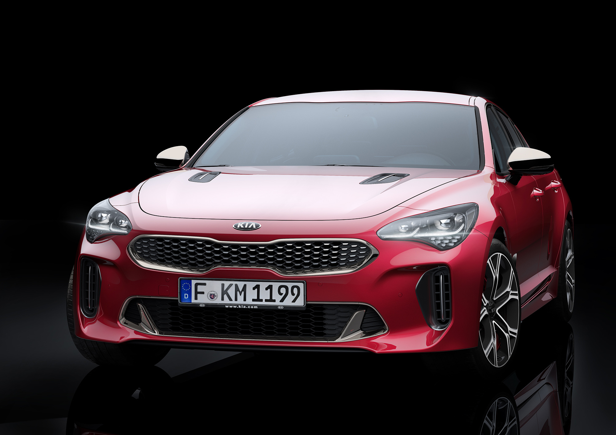 Хэтчбек Kia Stinger подал заявку на лидерство в классе — ДРАЙВ