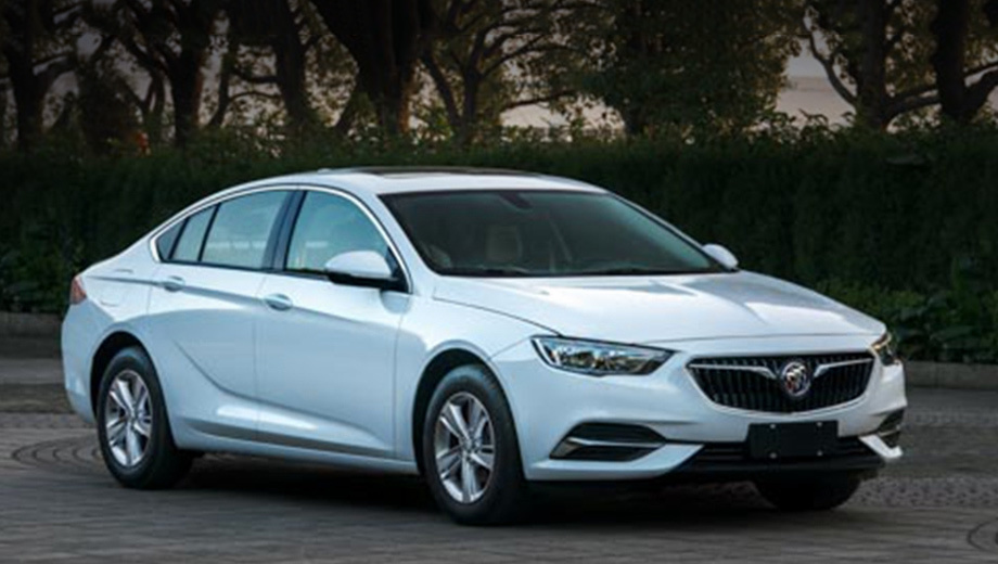 Buick regal,Opel insignia. Все внешние отличия — решётка да шильдики. В ожидании следующей генерации спрос традиционно упал: в прошлом году китайцы купили около 70 000 машин, тогда как в 2015-м и 2014-м продавалось больше 110 000 экземпляров.