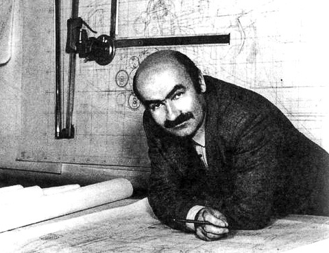 На пенсию Прусов вышел в марте 2003 года, но связь с родным заводом не обрывалась до последнего. Например, с 2007-го по 2017-й Пётр Михайлович трудился ведущим инженером-конструктором отдела омологации управления проектирования ОАО «АвтоВАЗ», а также советником вице-президента по персоналу и социальной политике предприятия.