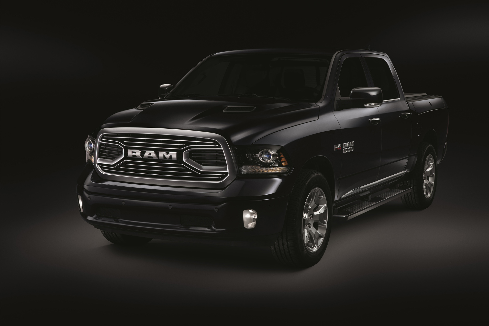 Пикап Ram Limited Tungsten Edition завлечёт клиентов отделкой — ДРАЙВ