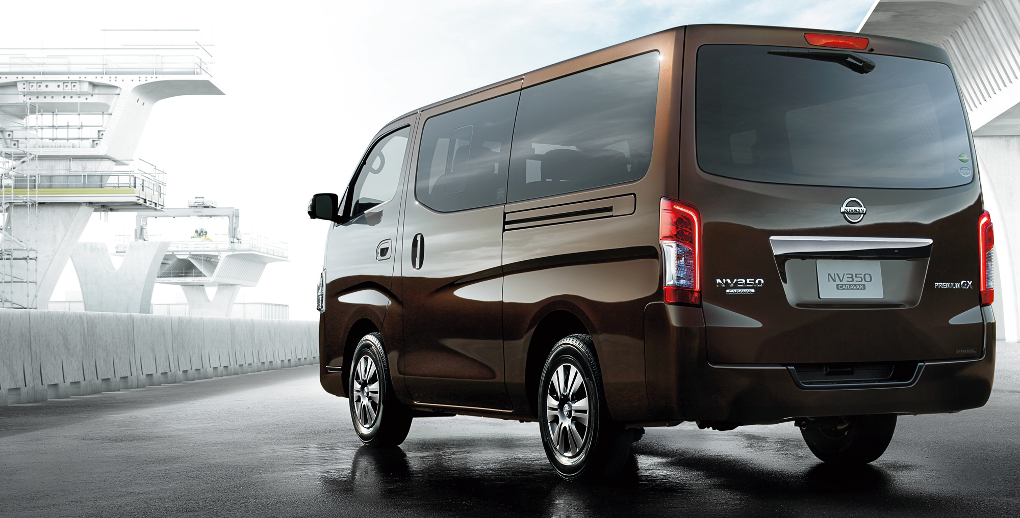 Создатели отрядили вэну Nissan NV350 Caravan новые системы — ДРАЙВ