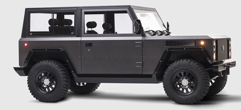             Длина модели равна 3810 мм, ширина — 1943, высота — 1867, колёсная база — 2667 мм. Статическое распределение веса 50:50. Снаряжённая масса — 1769 кг, грузоподъёмность — 2767 кг, масса прицепа — также 2767 кг. Шины — Mud Terrain LT 285/70 R17.
