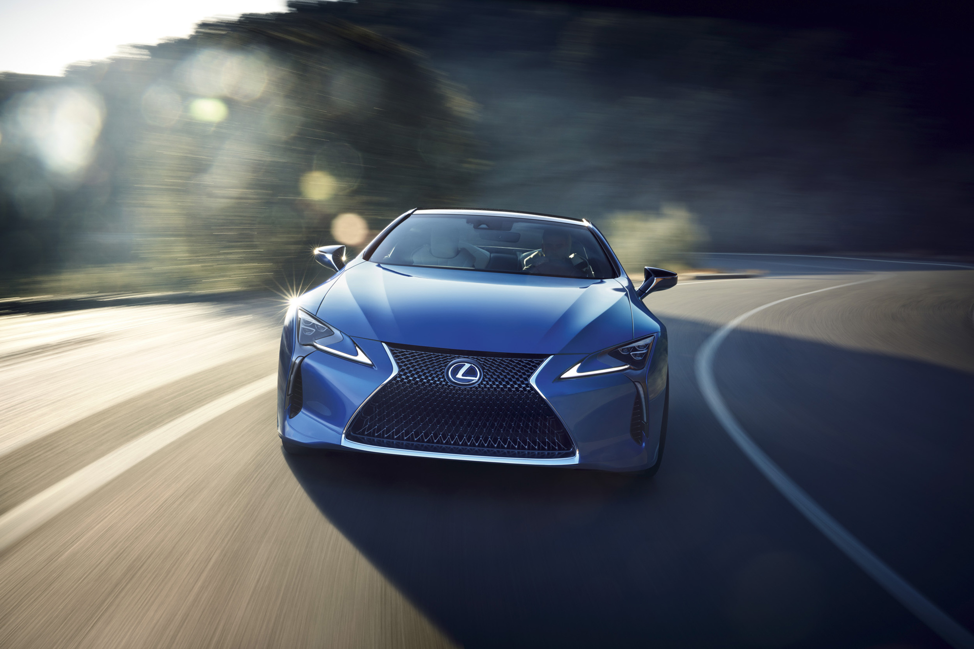 Купе Lexus LC Structural Blue заимствовало краску у бабочек — ДРАЙВ