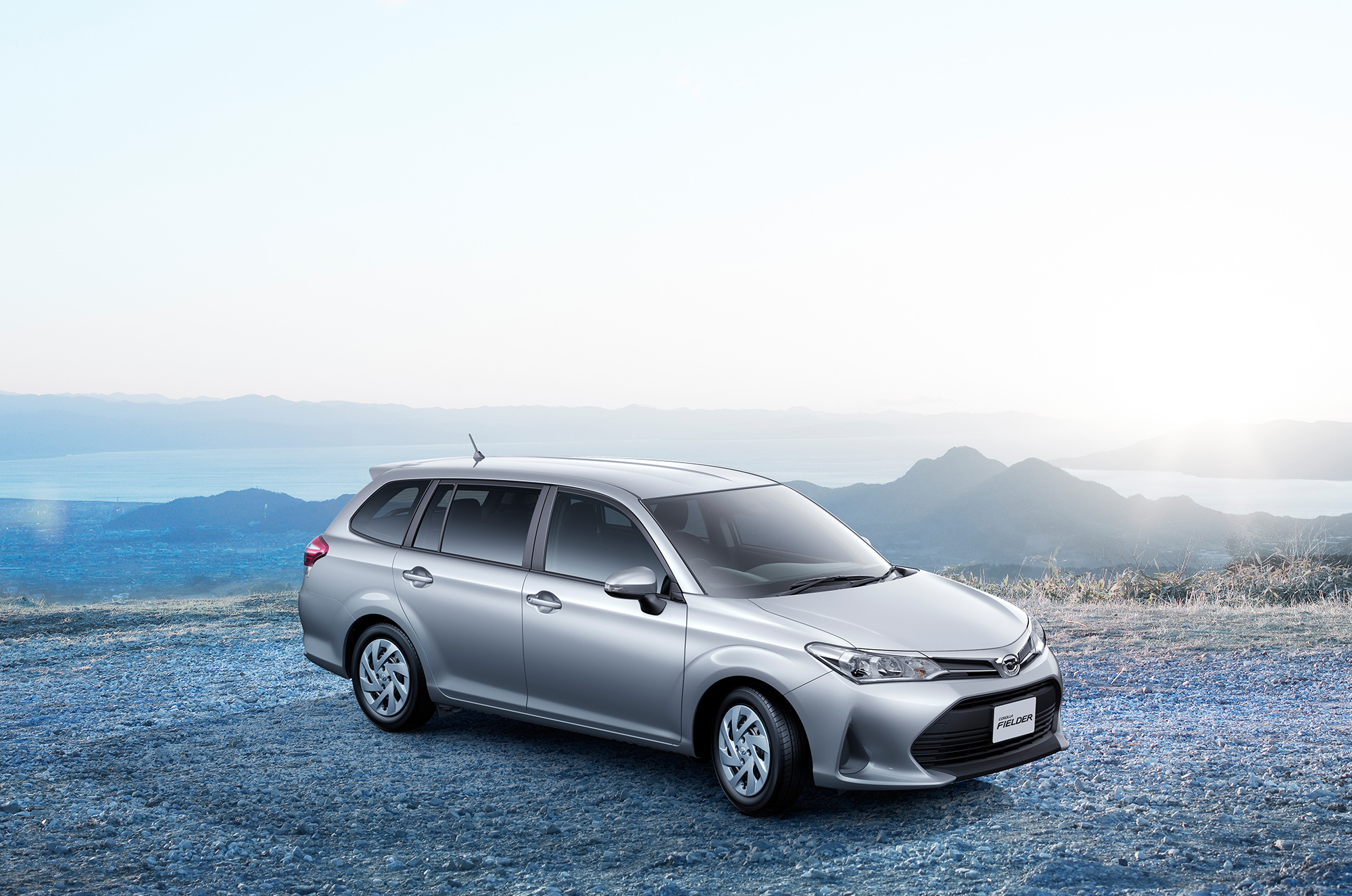 Семейство Toyota Corolla обновилось в Японии по минимуму — ДРАЙВ