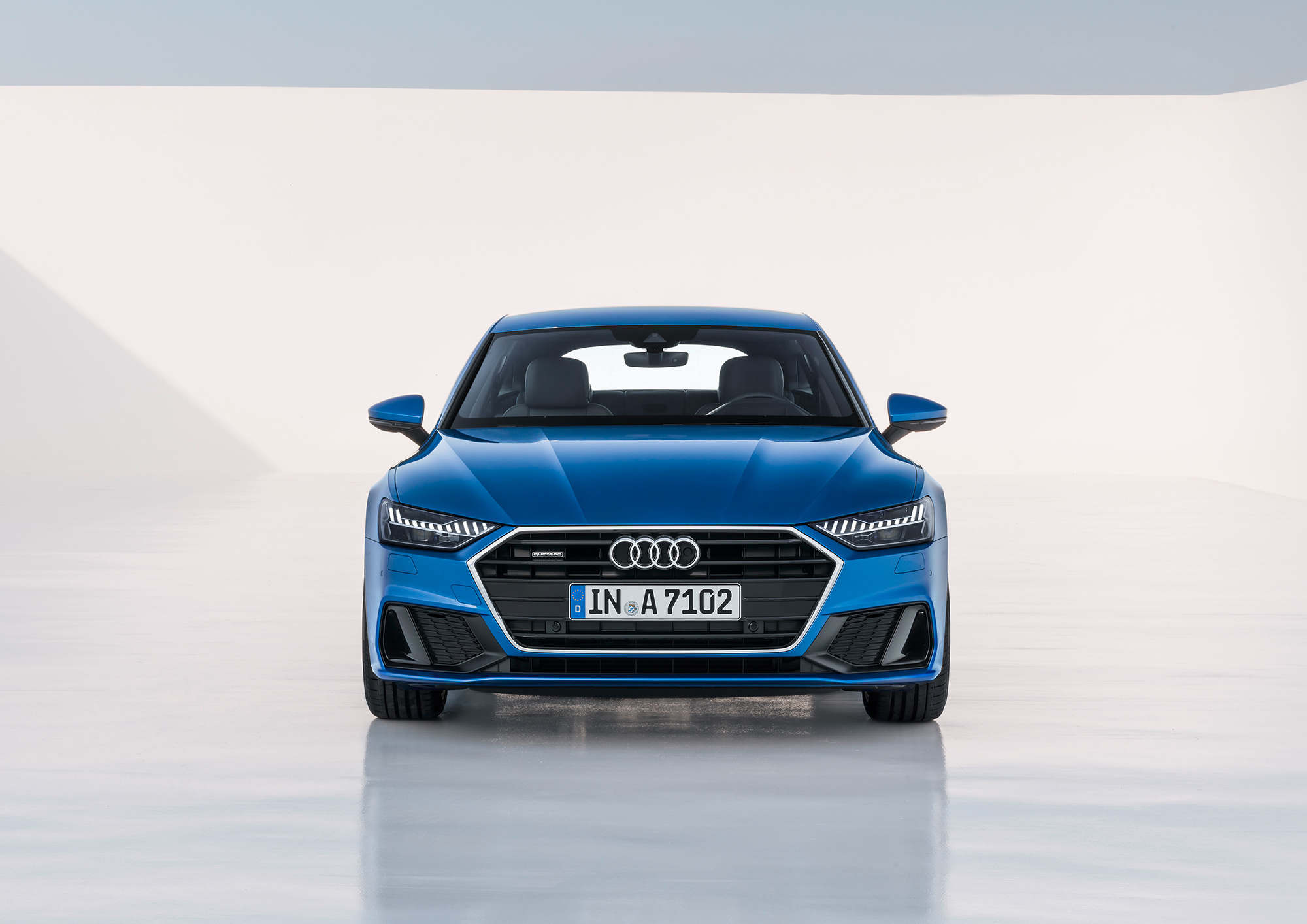 Лифтбек Audi A7 Sportback последовал за седаном А8 не во всём — ДРАЙВ