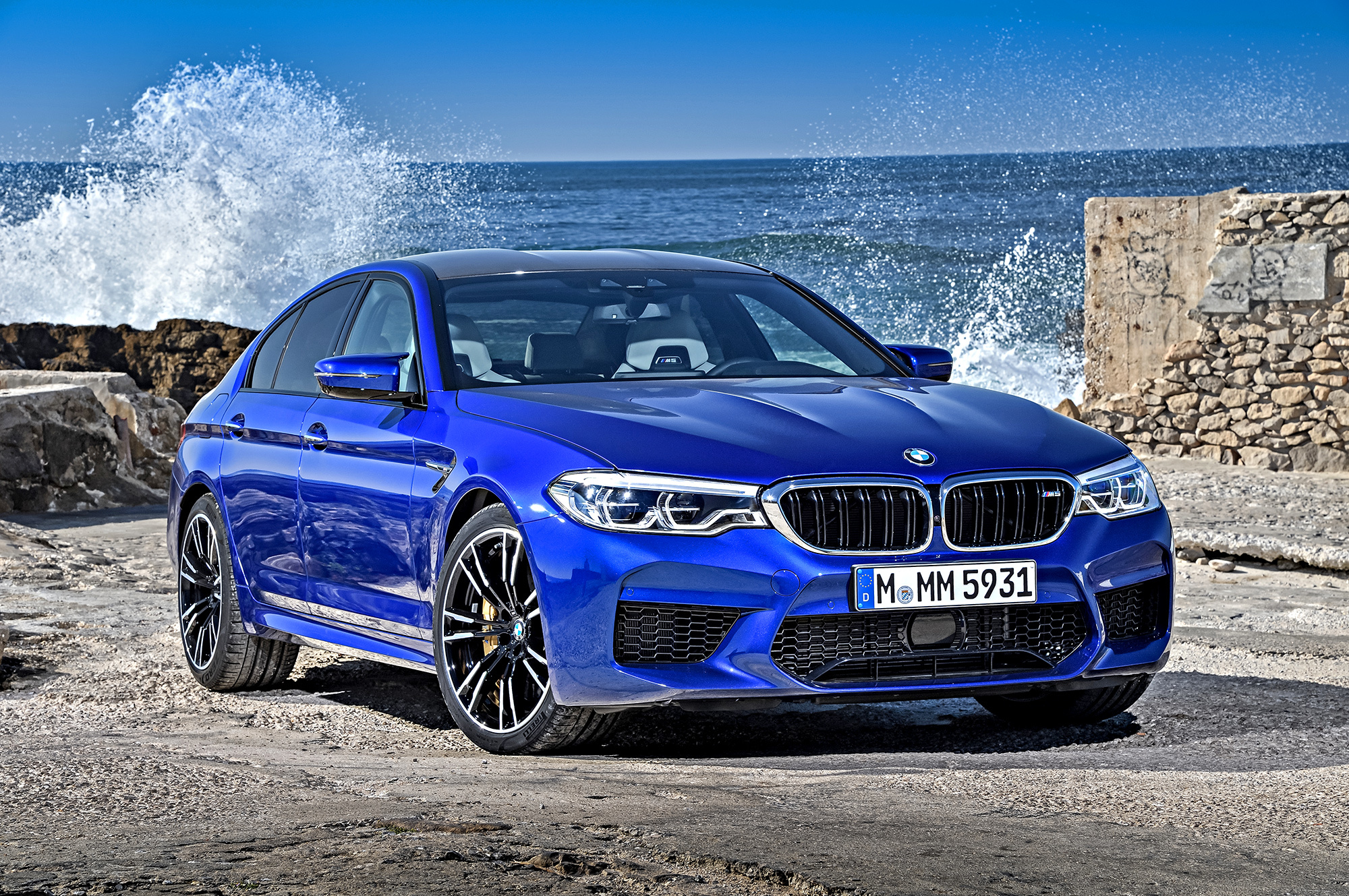 Машина bmw m 5. BMW f90. BMW m5. Машина БМВ м5 ф90. BMW m5 f90 2018.