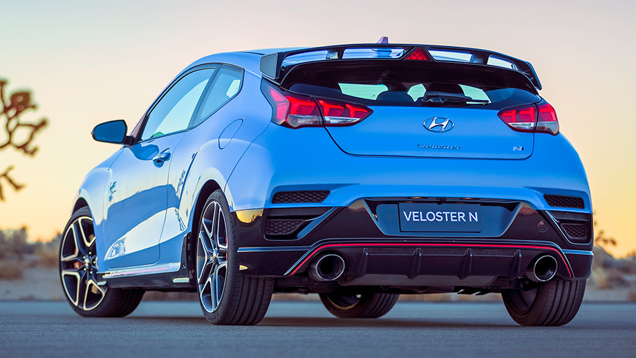  Hyundai Veloster   N-  