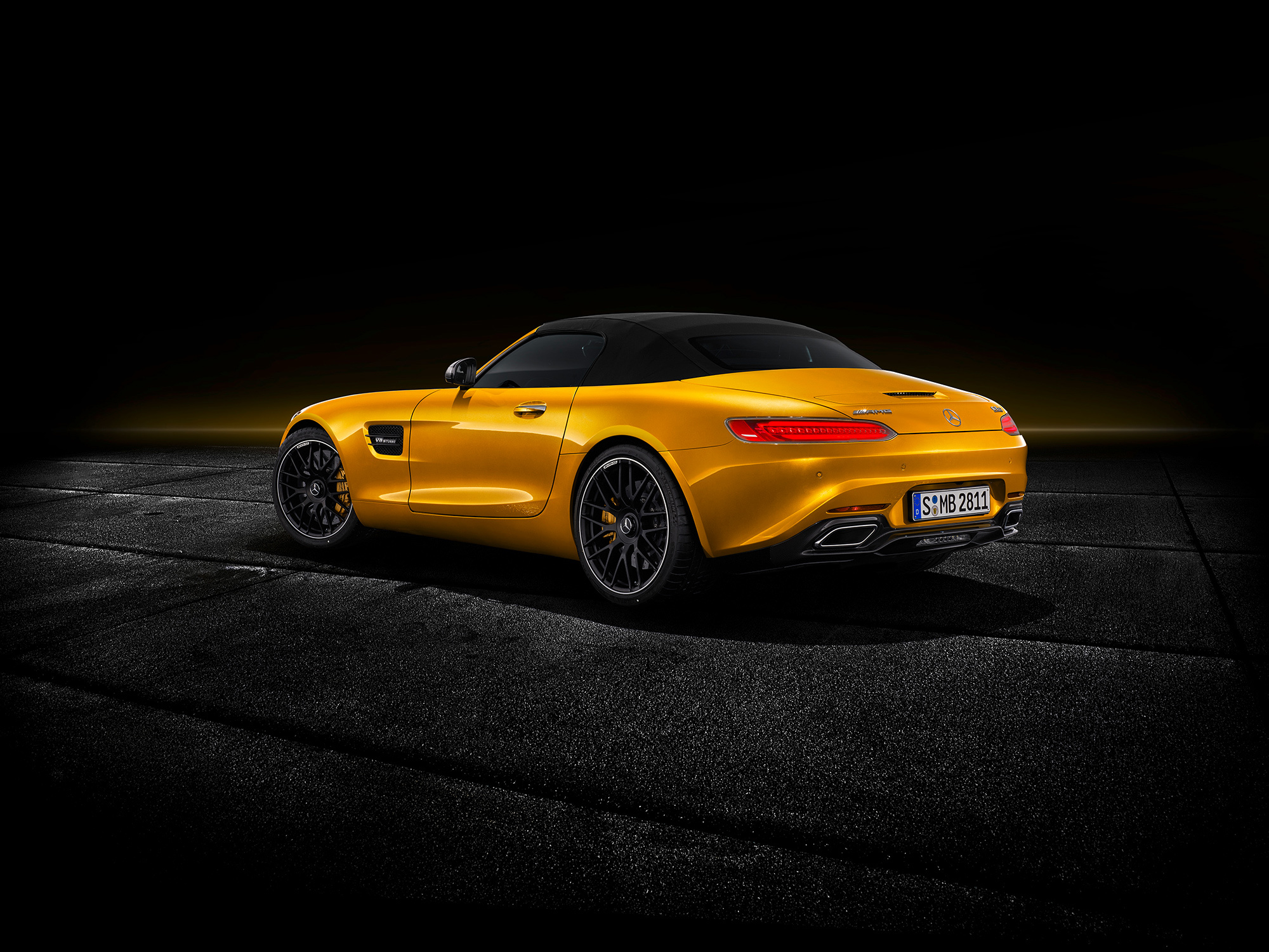 На рынок вышел Mercedes-AMG GT S в виде родстера — ДРАЙВ