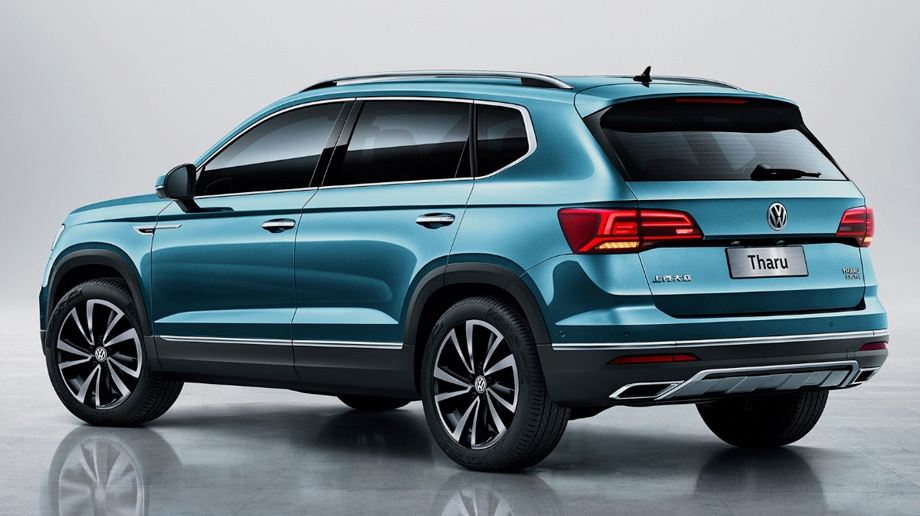             Сверхбыстрый путь от сцены до конвейера объясняется просто: Volkswagen назвал концептом полностью готовый к серии автомобиль. То же самое произошло с моделью <a href="/e/BuzXAEAAAJM" class="c-link">Tayron</a>.
