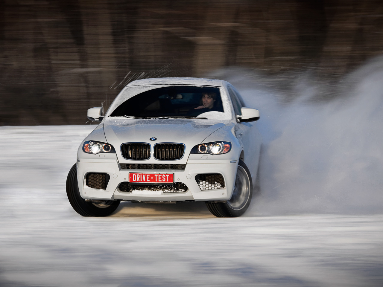 Замыкаем на себя напряжение кроссовера BMW X6 M — ДРАЙВ