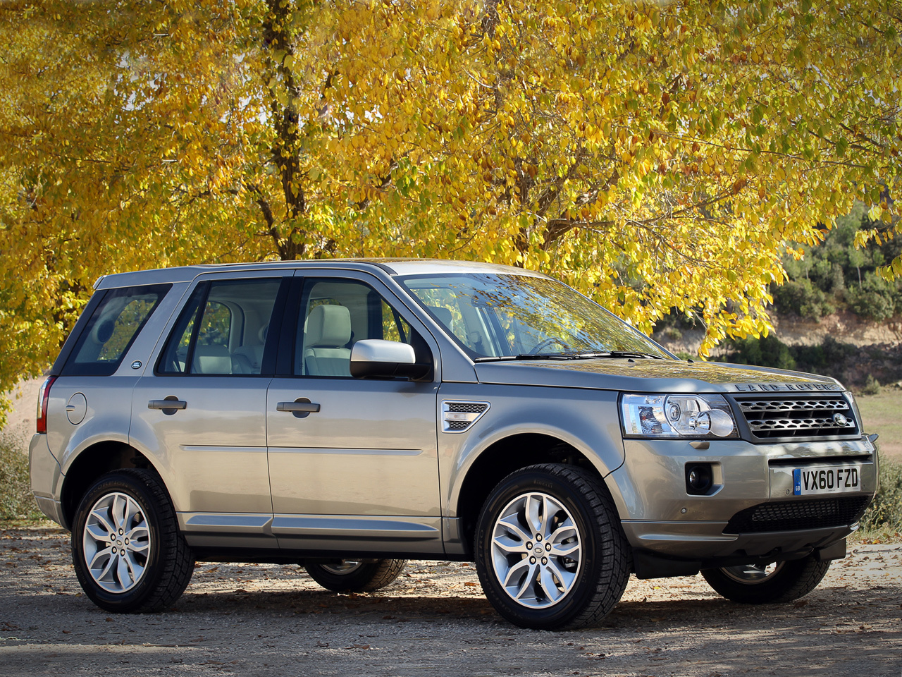 Изучаем обновлённый Land Rover Freelander 2 — ДРАЙВ