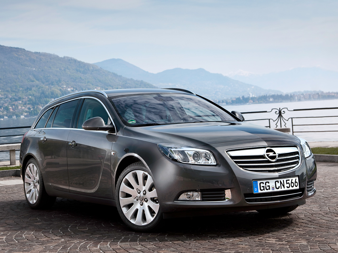 Благодарим универсал Opel Insignia Sports Tourer 4×4 — ДРАЙВ