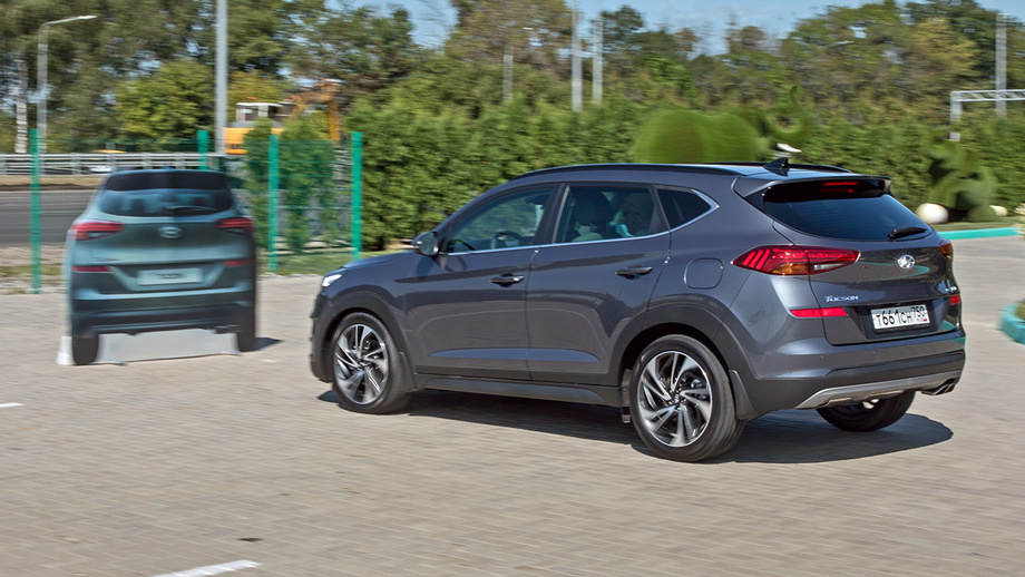 Хендай туссан видео. Hyundai Tucson 208. Хендай Туссан тест драйв. Хендай кроссовер черный. Хенде NVISION.