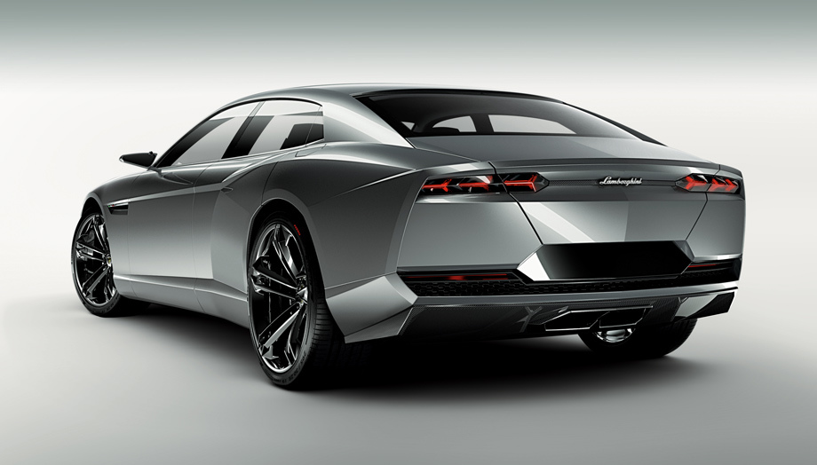 ...и жалеем, что проект седана <a href="https://www.drive.ru/news/lamborghini/4efb32c700f11713001e22c2.html" target="_blank" rel="noopener" class="c-link">Estoque</a>, начавшийся с концепта 2008-го, был зарублен руководством в пользу <a href="https://www.drive.ru/test-drive/lamborghini/5b5f4092ec05c4ee27000000.html" target="_blank" rel="noopener" class="c-link">Уруса</a>.