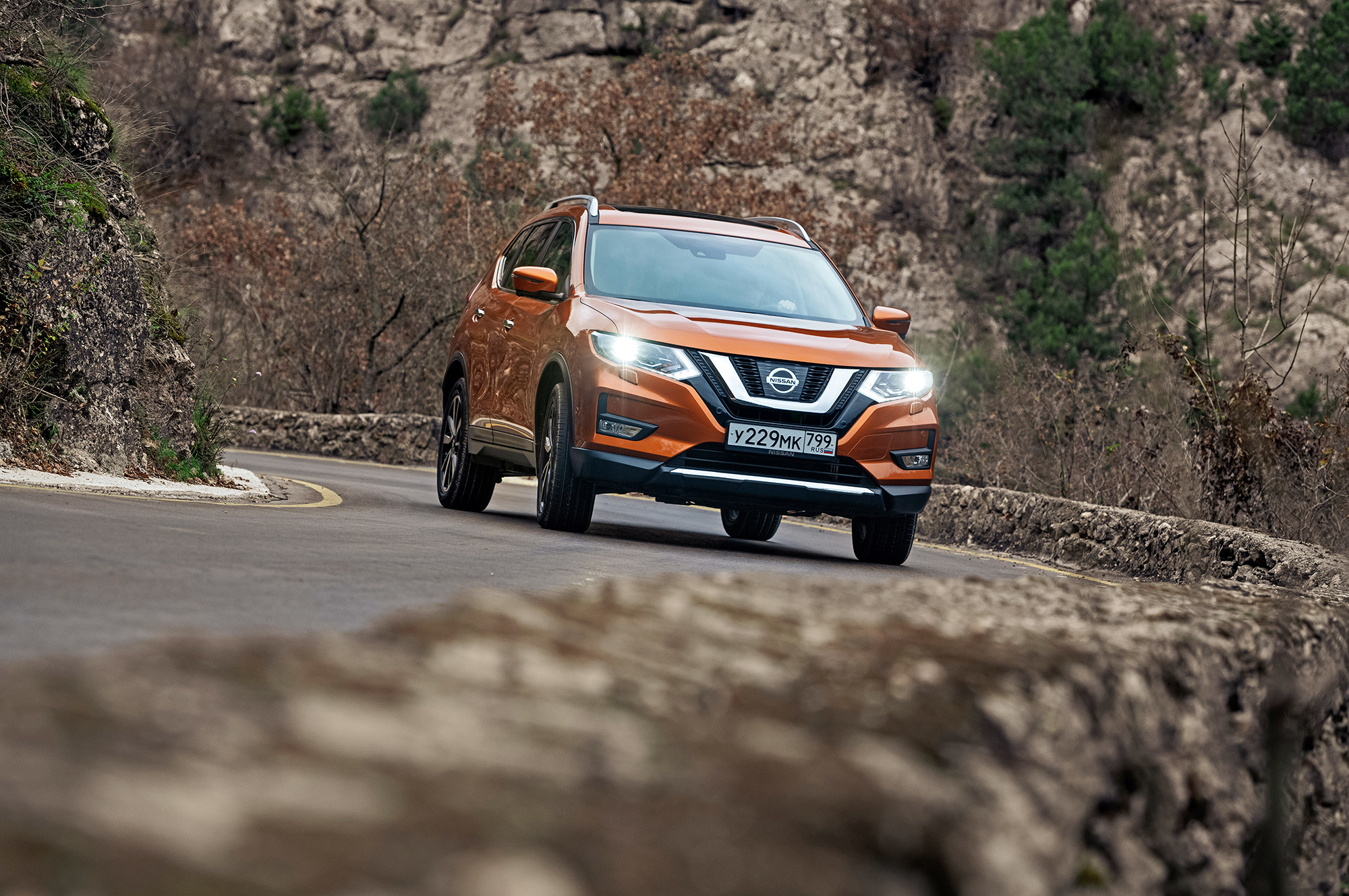 Собираем данные про обновлённый Nissan X-Trail из первых рук — ДРАЙВ