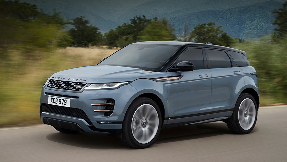 Все Эвоки у нас будут с полным приводом и девятиступенчатым «автоматом» ZF. Моторы: два дизельных варианта Td4 (150, 180 л.с.), столько же бензиновых Si4 (200, 249 л.с.) и один гибрид Si4 MHEV (300 л.с.).