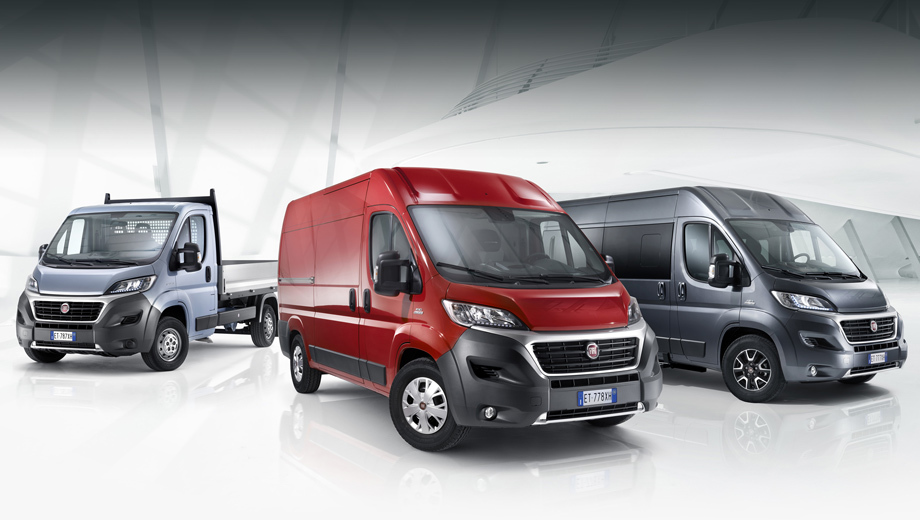 Fiat ducato. В нынешнем виде Ducato предлагается с 2014 года как фургон, микроавтобус и шасси. На них ставится турбодизель 130 MultiJet объёмом 2,3 л (130 л.с., 320 Н•м) с шестиступенчатой «механикой». Цены начинаются с 1 919 000 рублей.