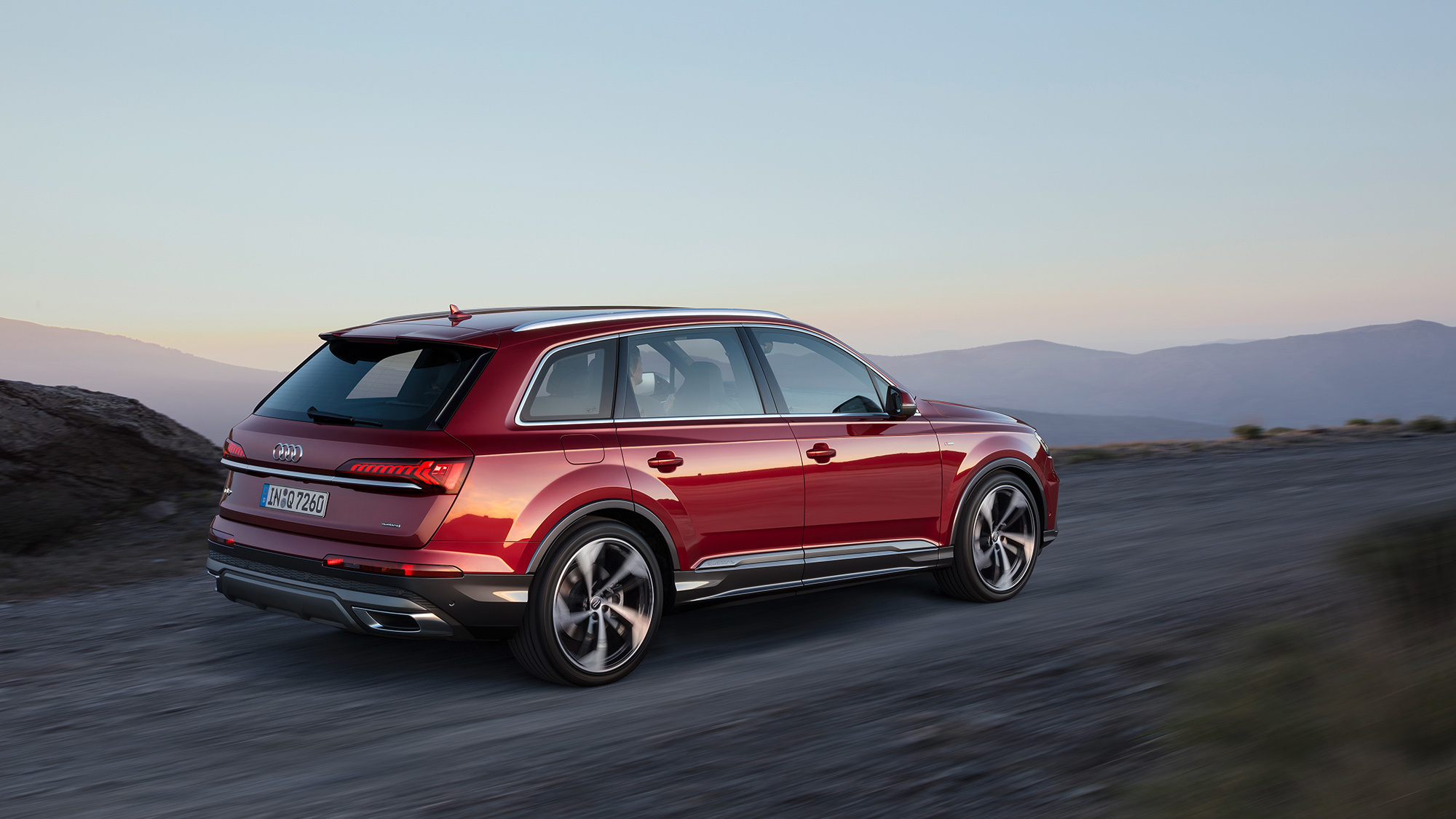 Обновлённый кроссовер Audi Q7 уподобился флагману Q8 — ДРАЙВ