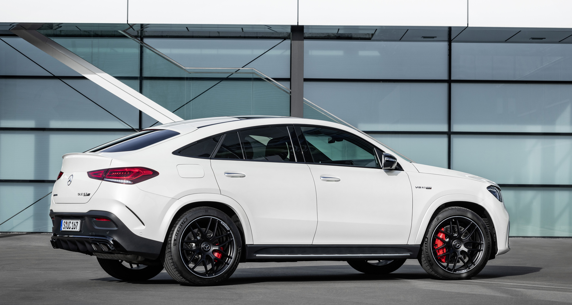 Krossovery Mercedes Amg Gle 63 I 63 S Obreli Versiyu Coupe Drajv