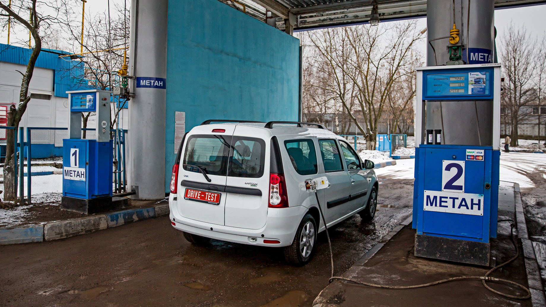 Загружаем трудоголиков Renault Dokker и Lada Largus — ДРАЙВ