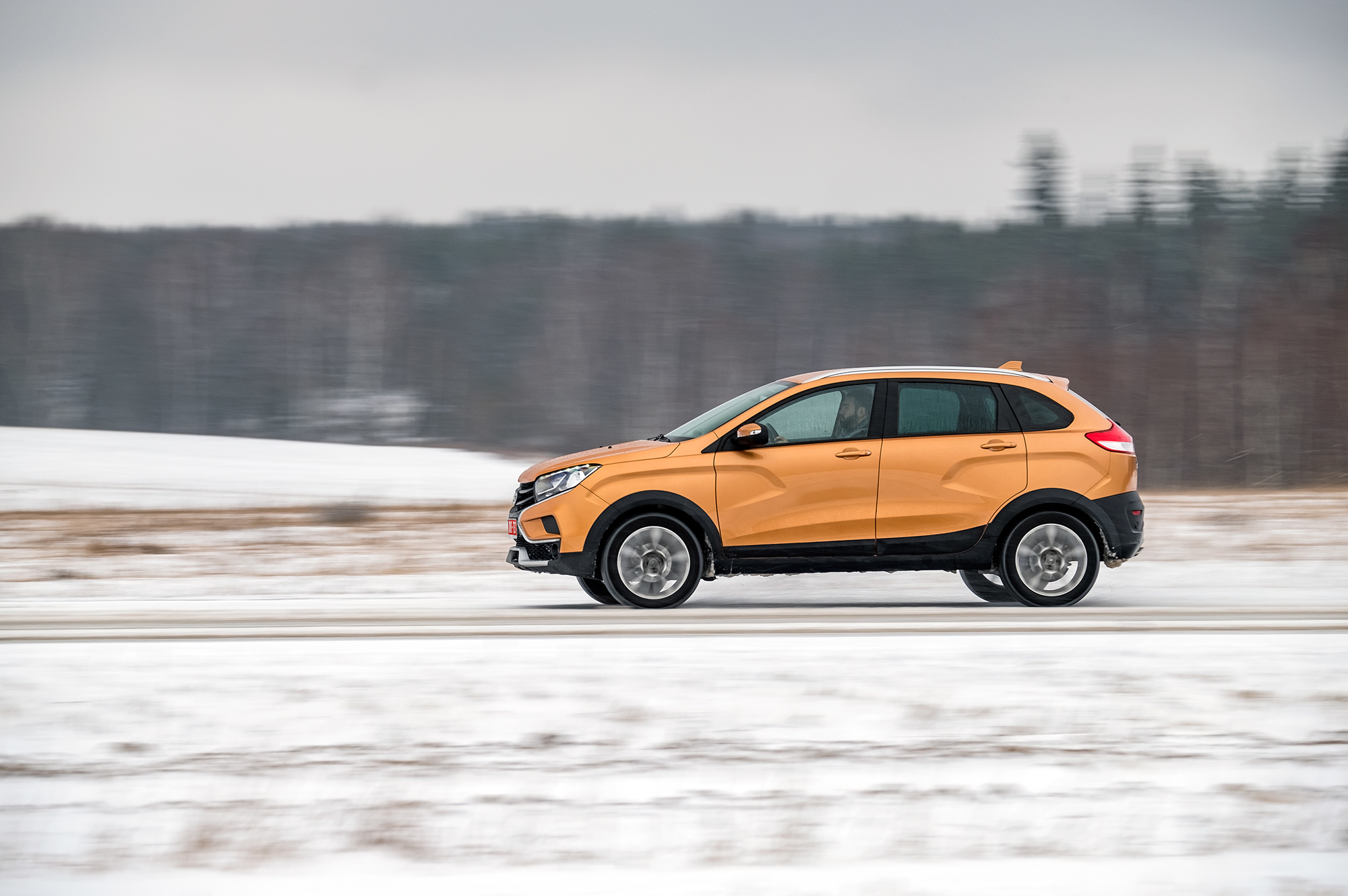 Сводим псевдокроссоверы Lada Xray Cross и Brilliance V3 — ДРАЙВ