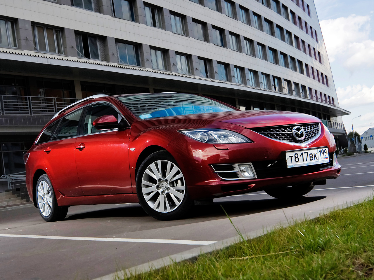 Универсал Mazda6 Station Wagon на длительном кино-тесте — ДРАЙВ