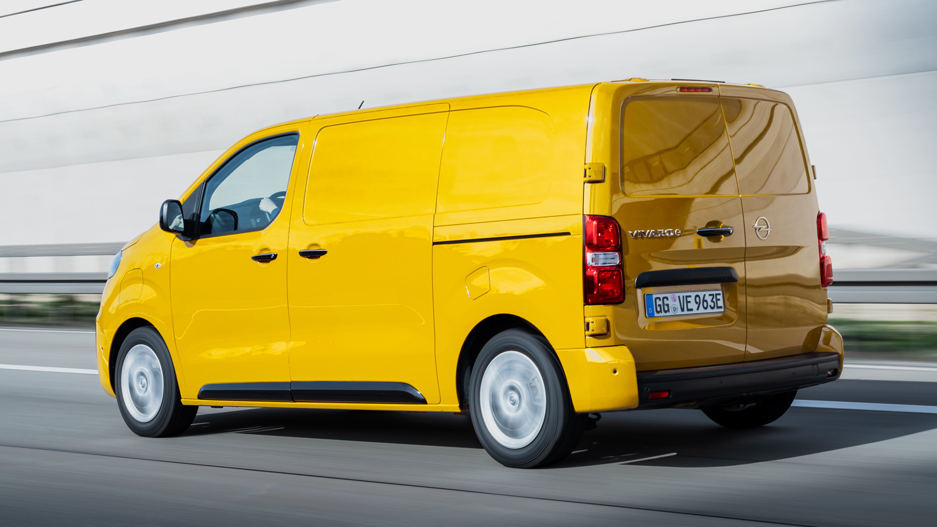 У электрокара Opel Vivaro-e будет один вариант электромотора — ДРАЙВ