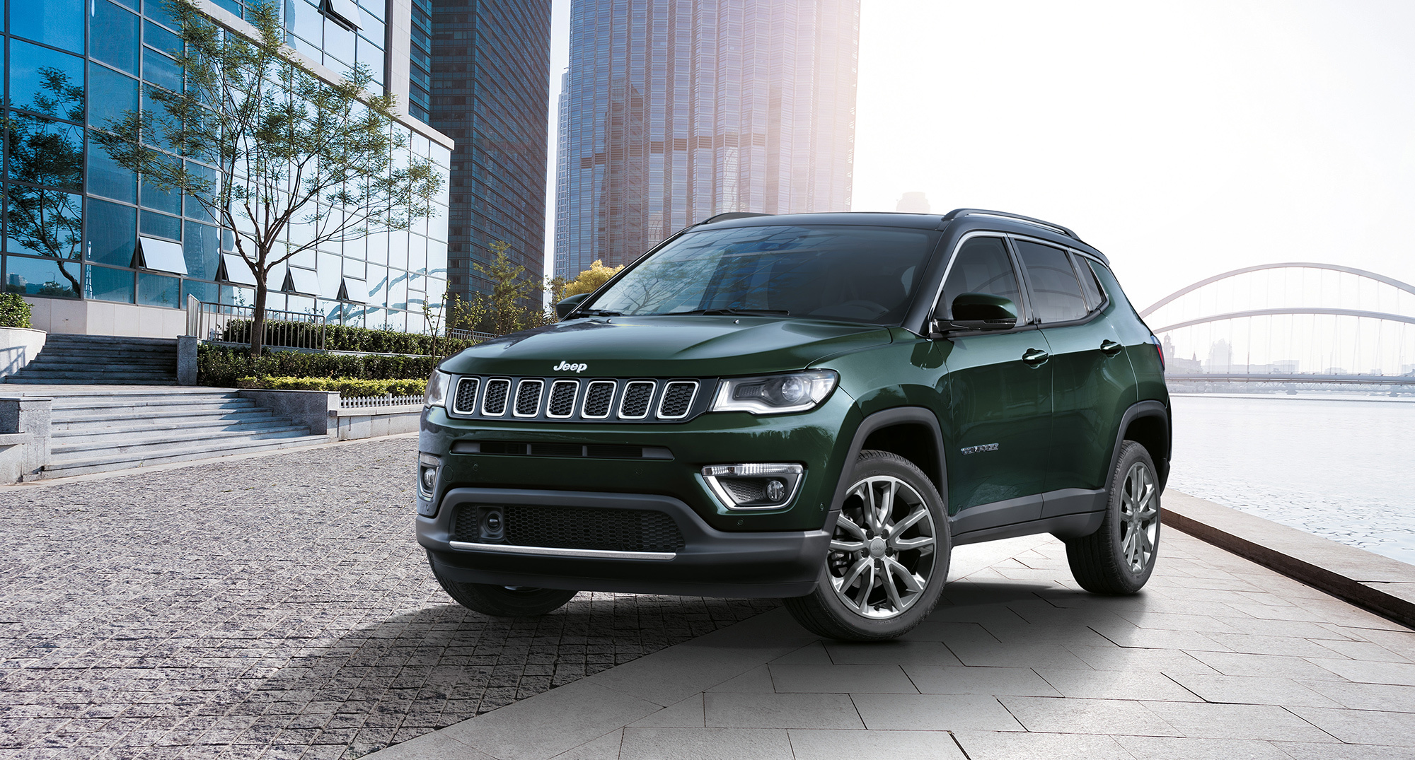 Jeep Compass для Европы совместил «робот» с моноприводом — ДРАЙВ