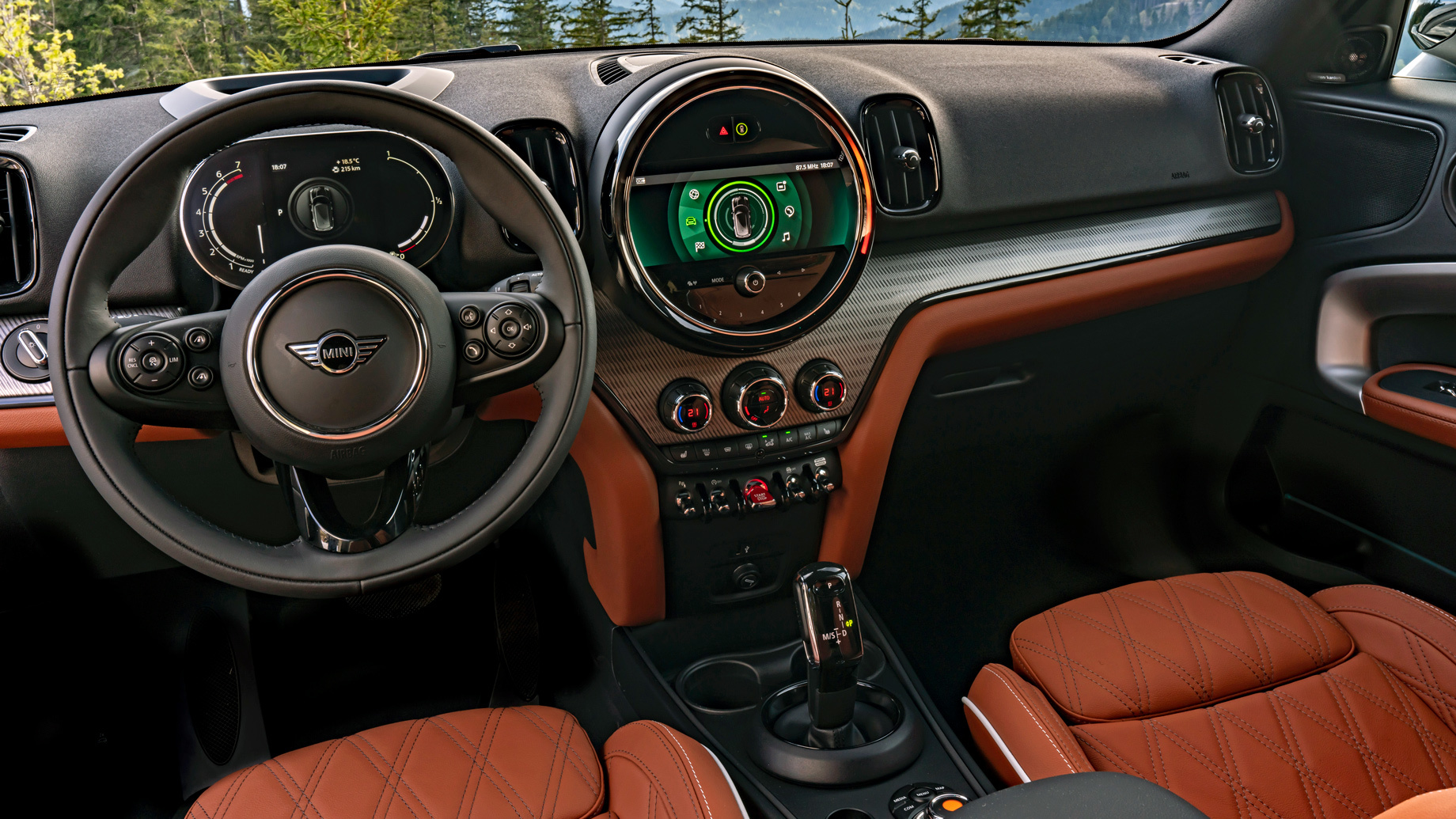 Mini Countryman при подтяжке лица разжился новыми опциями — DRIVE2