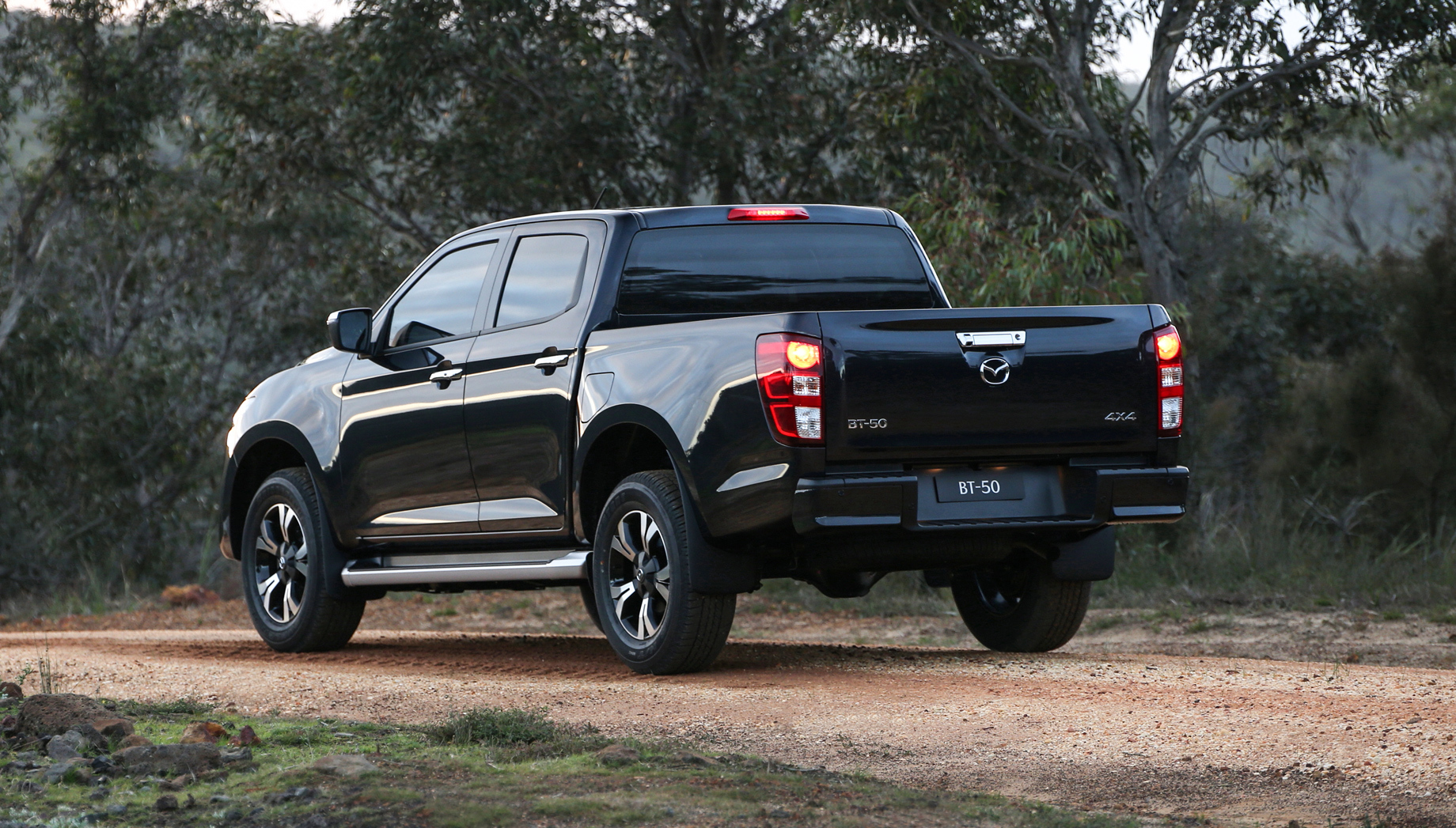 Mazda BT-50 примерила стиль Kodo к пикапу Isuzu D-Max — ДРАЙВ