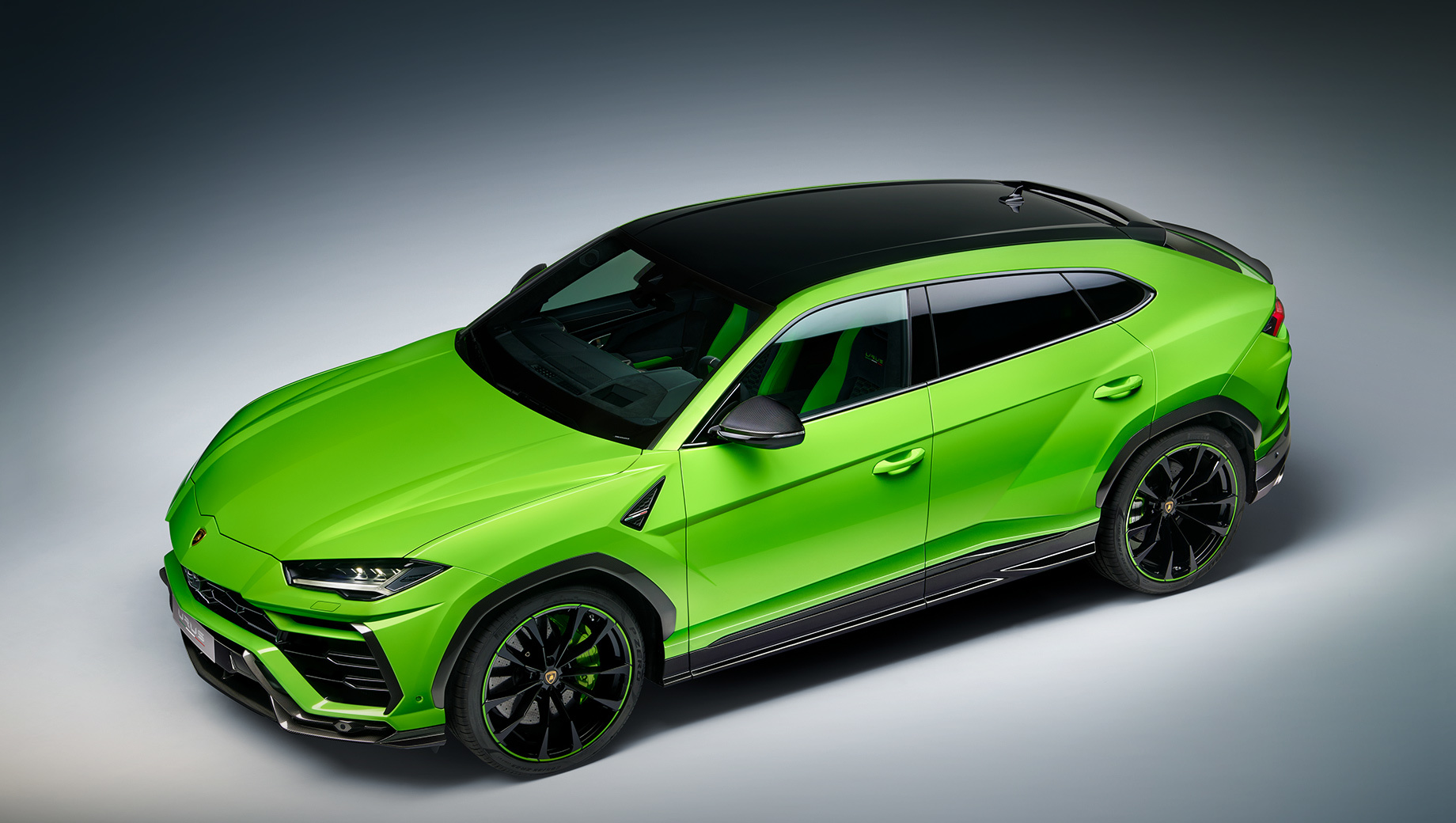 Lamborghini Urus 2020 оранжевый