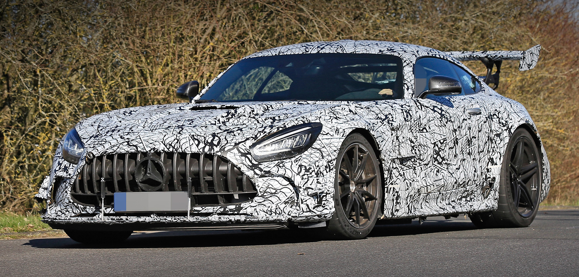 Дополнено: Mercedes-AMG GT Black Series получил изменённый мотор — DRIVE2