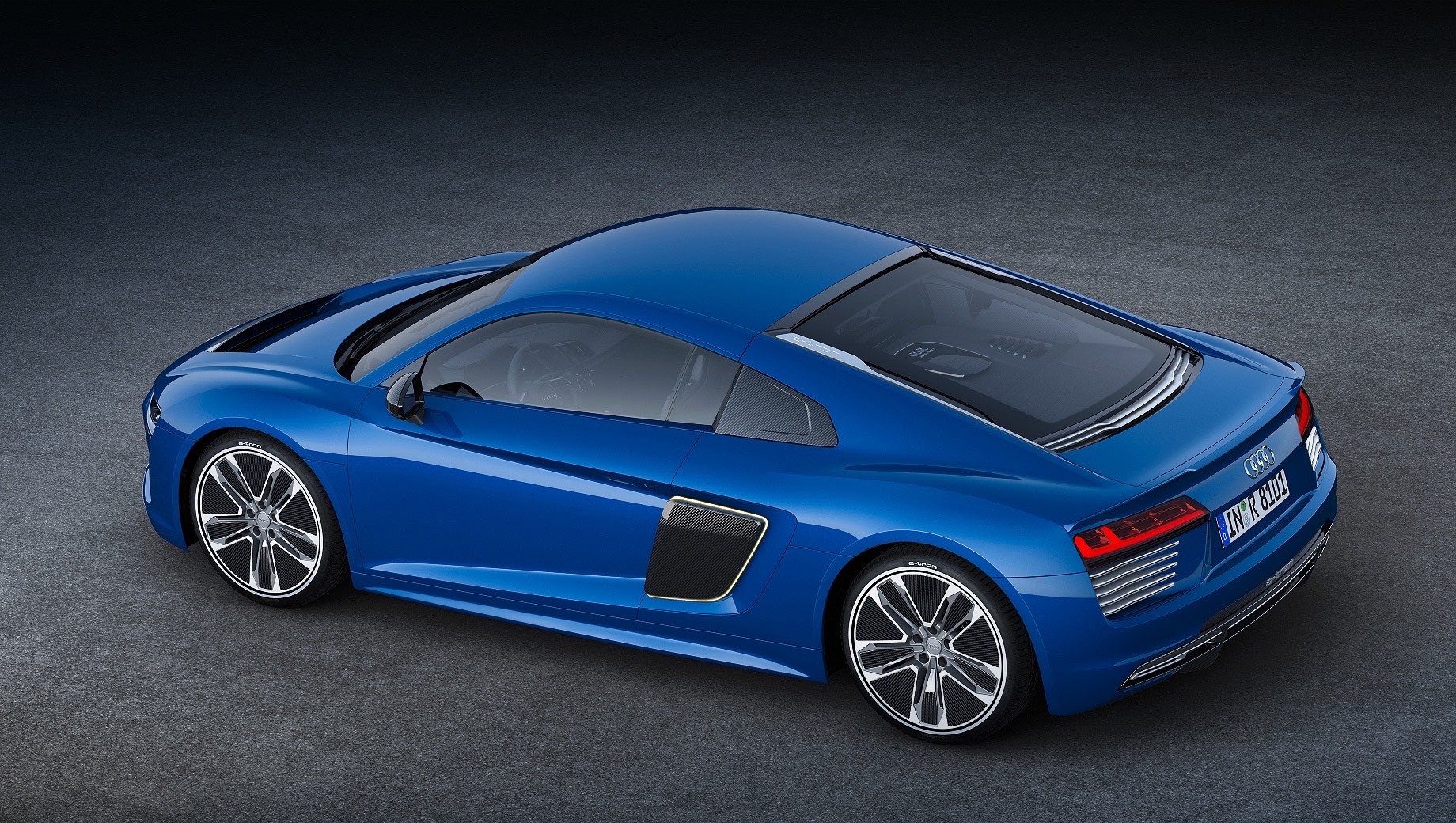 Спортивные модели Audi TT и R8 станут электрокарами — DRIVE2