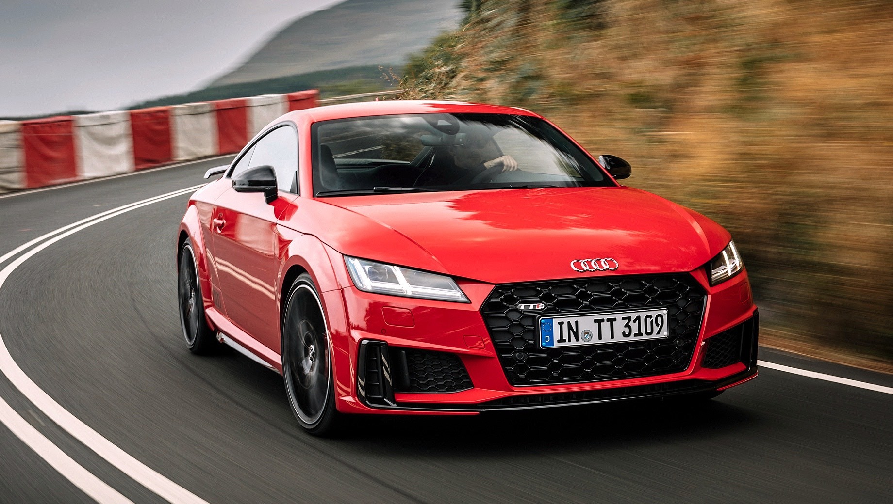 Спортивные модели Audi TT и R8 станут электрокарами — ДРАЙВ