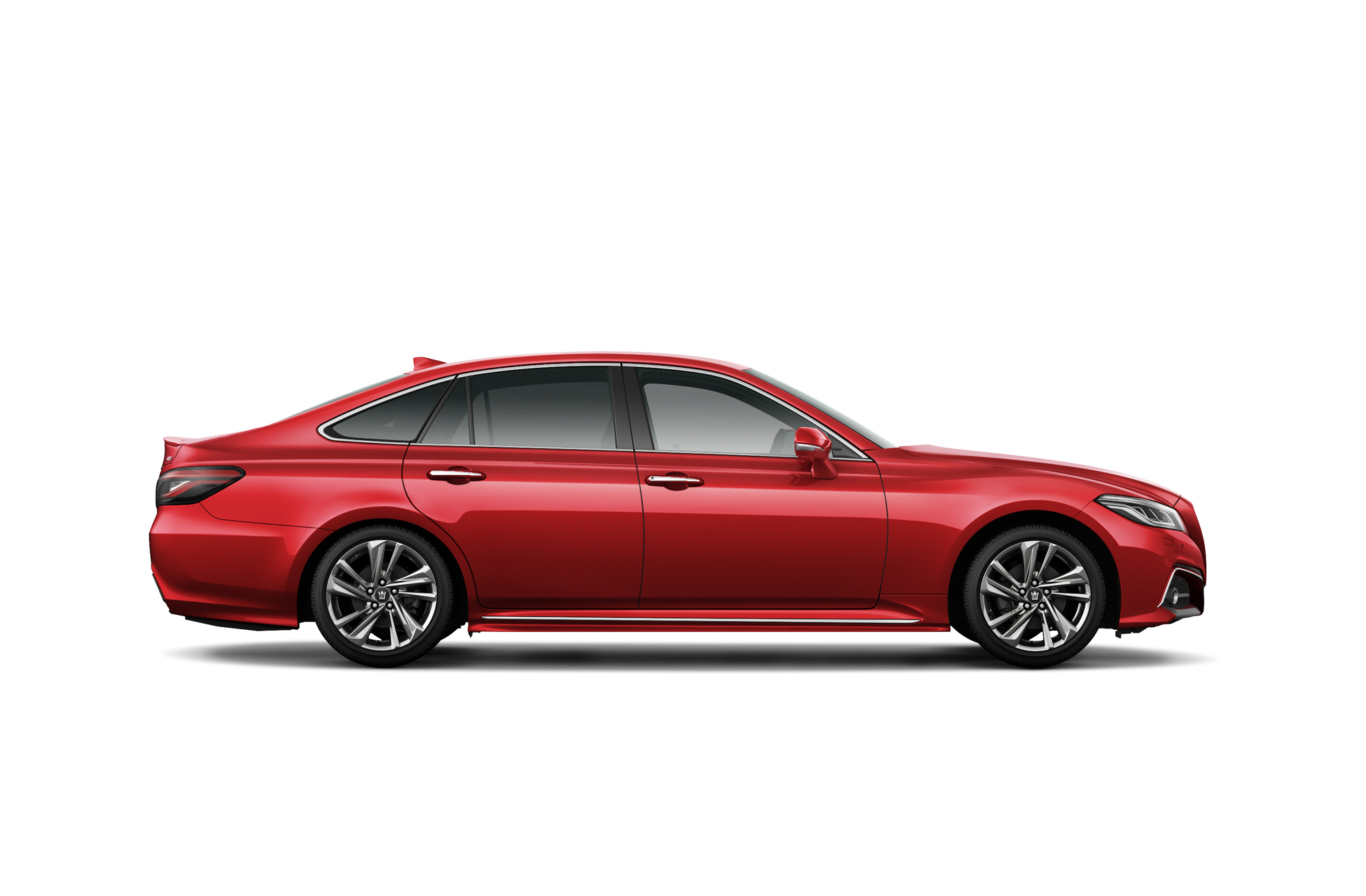 Седан Toyota Crown расширил спектр систем безопасности — ДРАЙВ