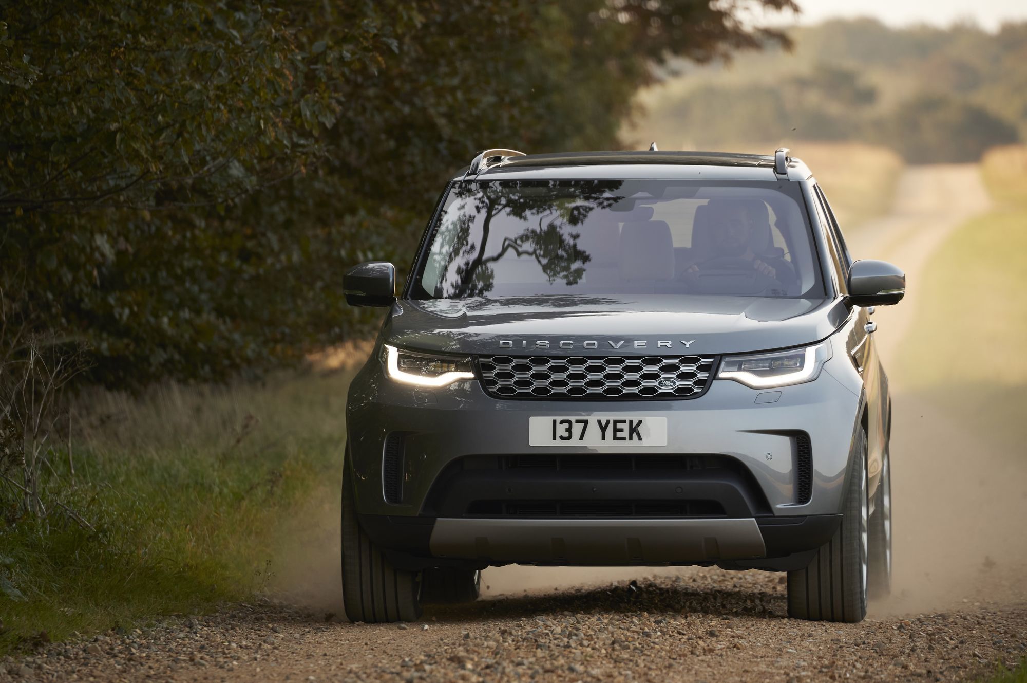 Дополнено: Улучшенный Land Rover Discovery начал приём заказов — ДРАЙВ