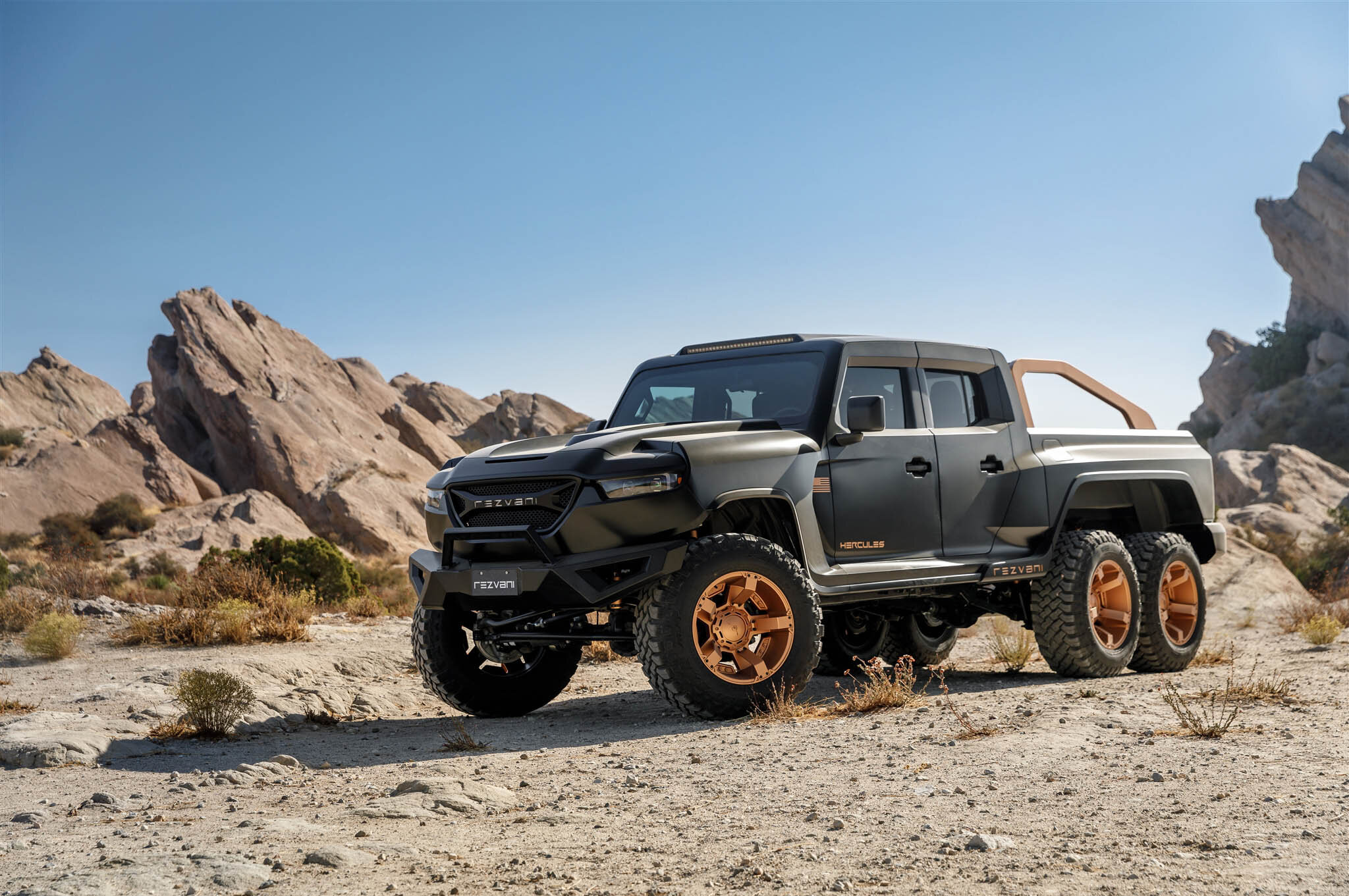 Трёхосный пикап Rezvani Hercules 6x6 поступил в продажу — ДРАЙВ