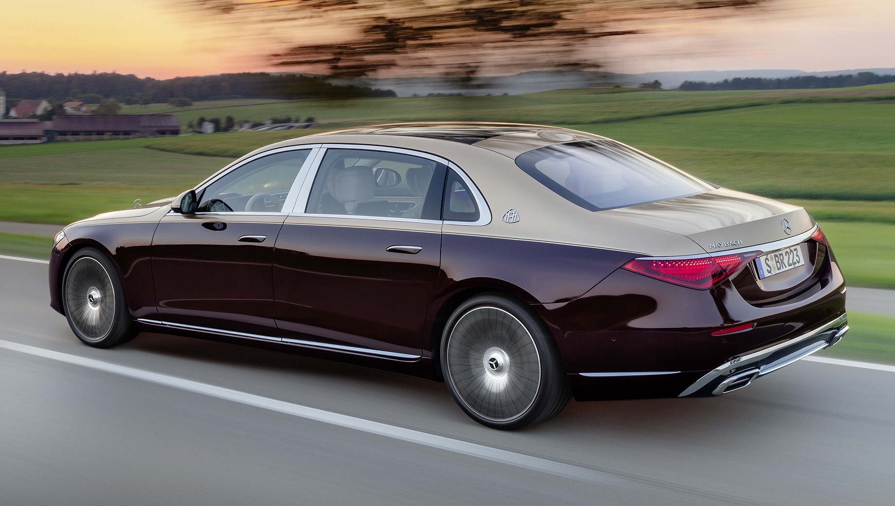 Mercedes-Maybach S-       