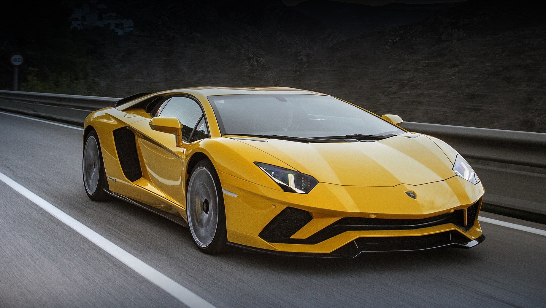 Суперкар Lamborghini Aventador нового поколения сохранит V12 — DRIVE2